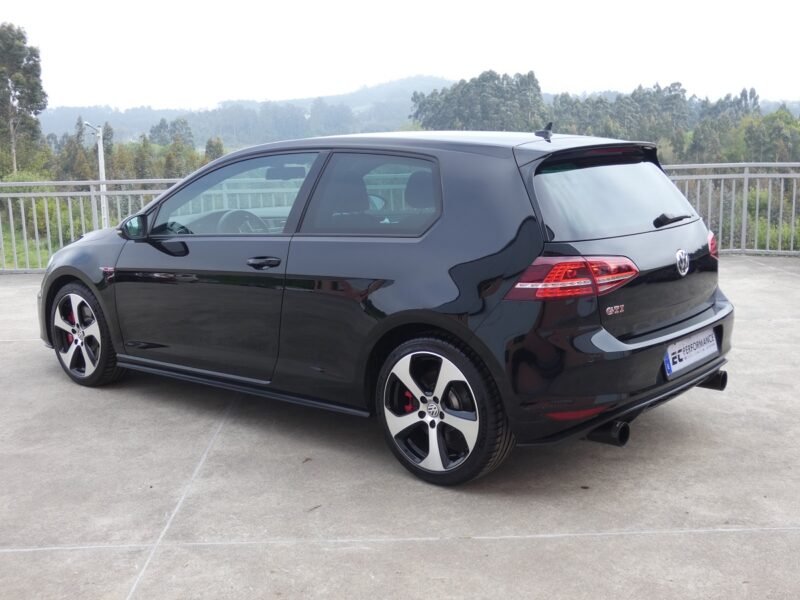 VOLKSWAGEN Golf VII GTI Performance 2.0 TSI 230cv DSG
