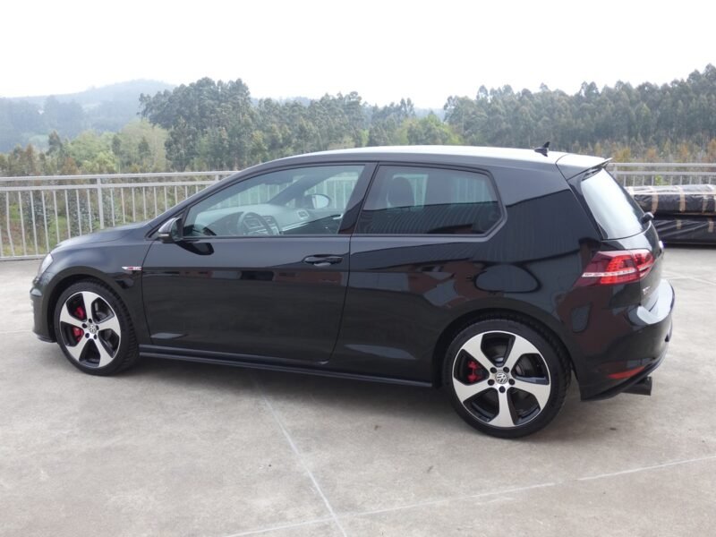 VOLKSWAGEN Golf VII GTI Performance 2.0 TSI 230cv DSG