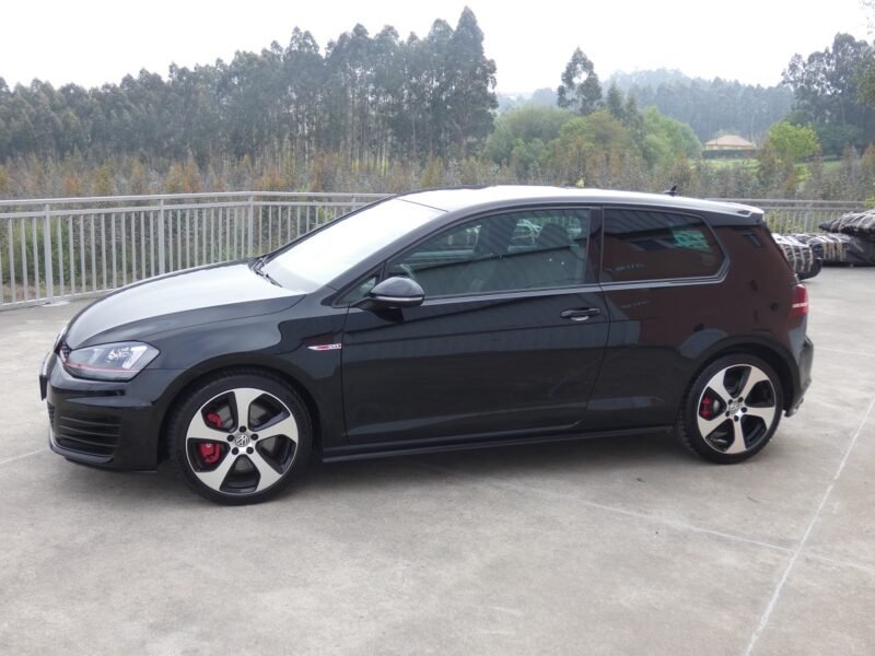 VOLKSWAGEN Golf VII GTI Performance 2.0 TSI 230cv DSG