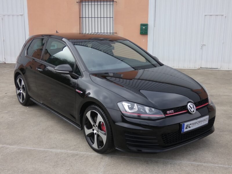 VOLKSWAGEN Golf VII GTI Performance 2.0 TSI 230cv DSG