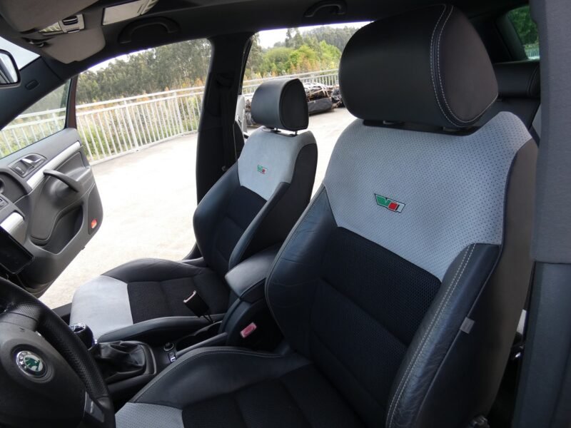 SKODA Octavia RS Combi 170cv