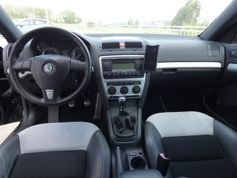SKODA Octavia RS Combi 170cv