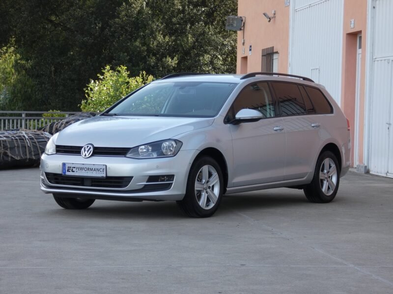 VOLKSWAGEN Golf Variant 1.6 TDI 110cv Navi