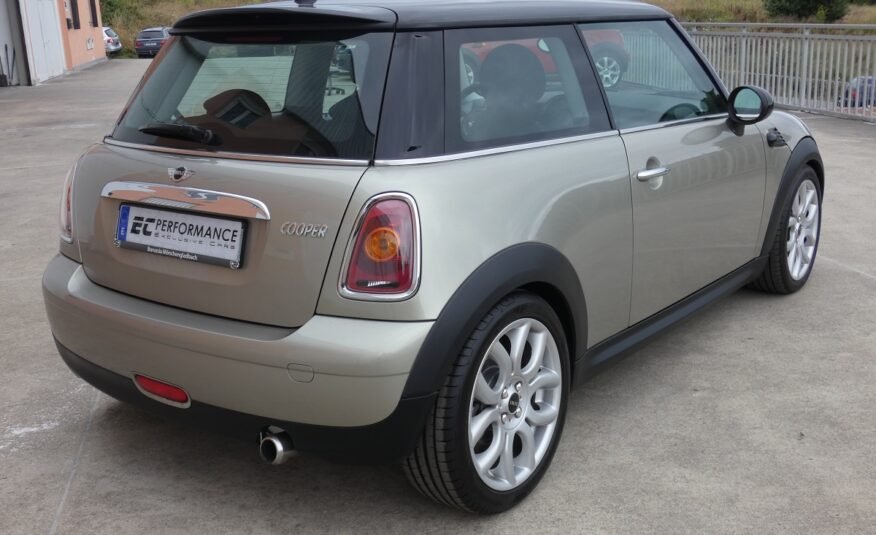 MINI Cooper R56 1.6 120cv