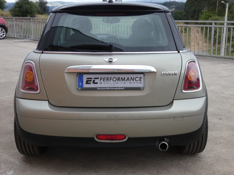 MINI Cooper R56 1.6 120cv