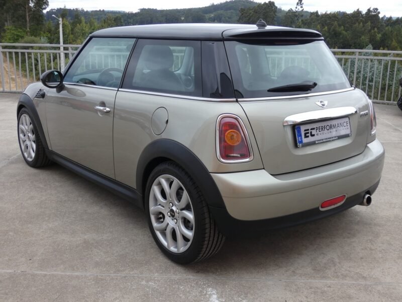 MINI Cooper R56 1.6 120cv