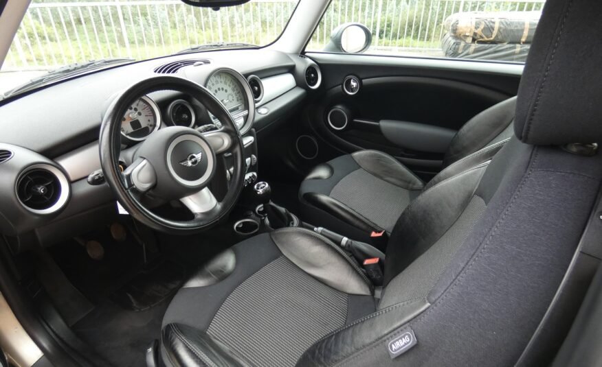 MINI Cooper R56 1.6 120cv