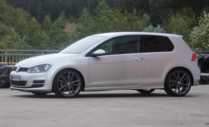 VOLKSWAGEN Golf 2.0 TDI Sport