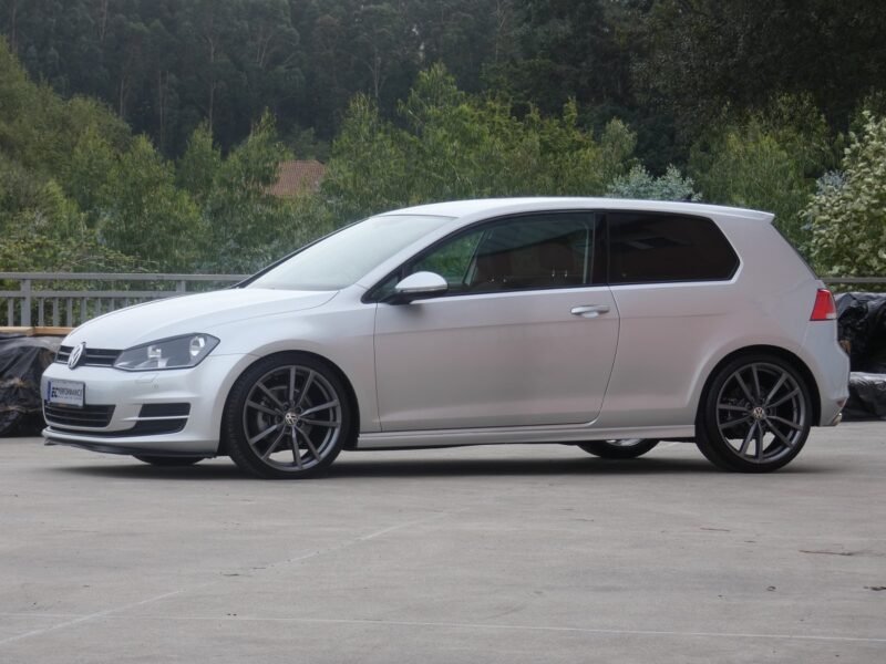 VOLKSWAGEN Golf 2.0 TDI Sport
