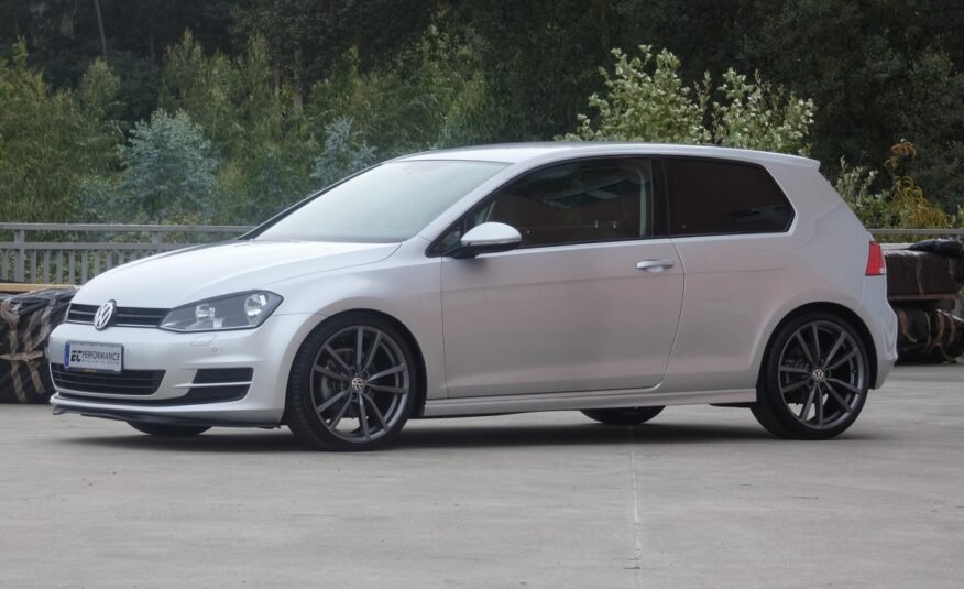 VOLKSWAGEN Golf 2.0 TDI Sport