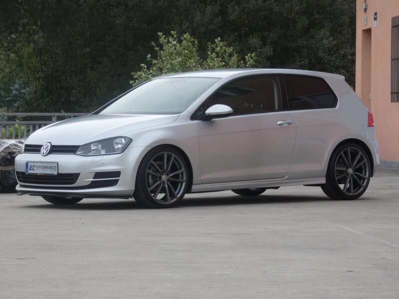 VOLKSWAGEN Golf 2.0 TDI Sport
