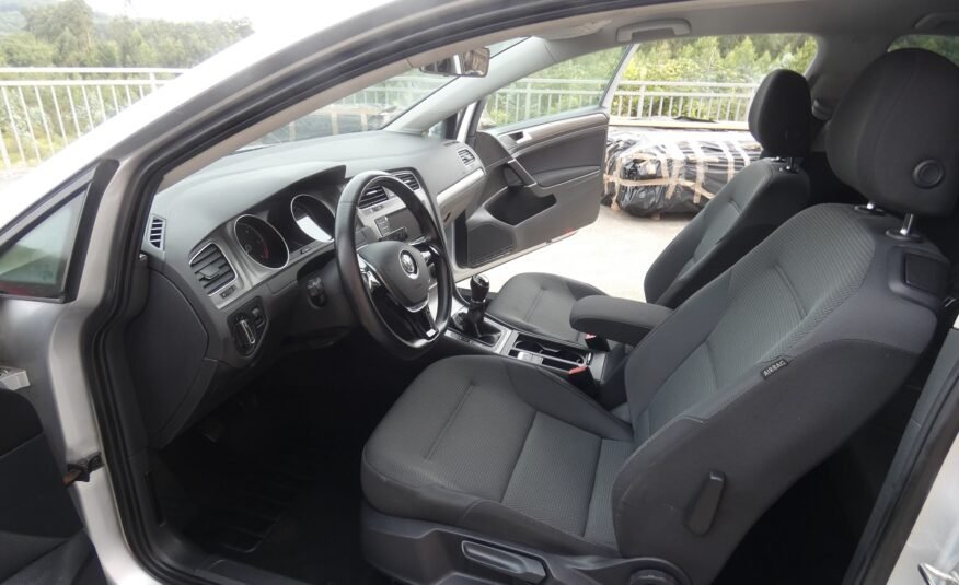 VOLKSWAGEN Golf 2.0 TDI Sport