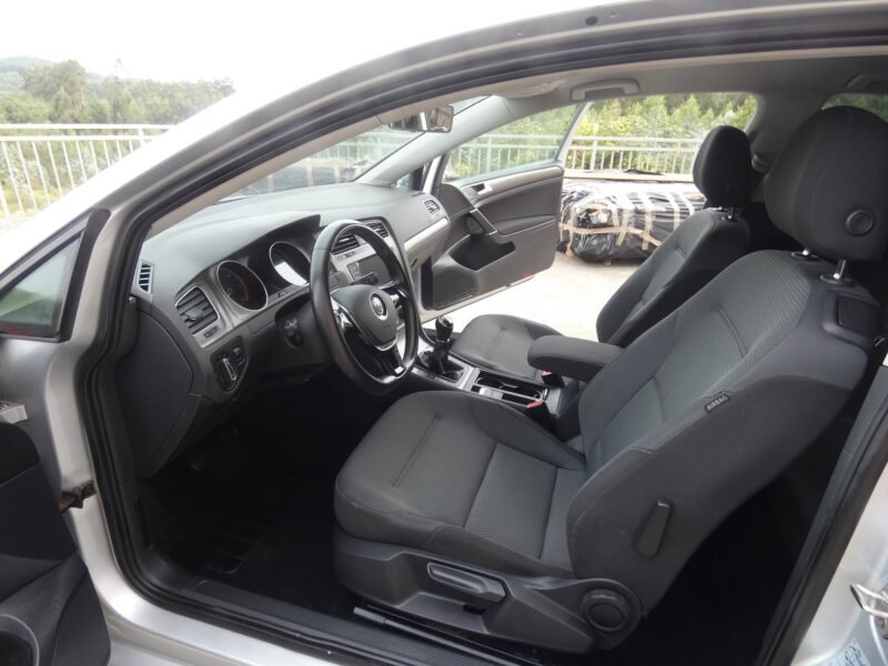 VOLKSWAGEN Golf 2.0 TDI Sport