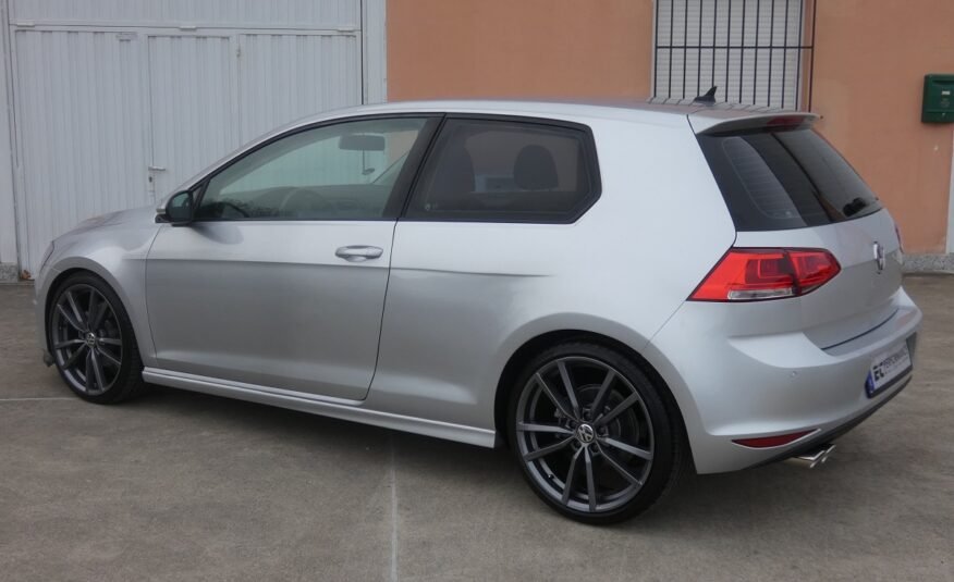 VOLKSWAGEN Golf 2.0 TDI Sport