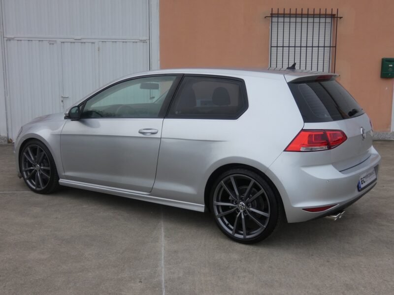 VOLKSWAGEN Golf 2.0 TDI Sport