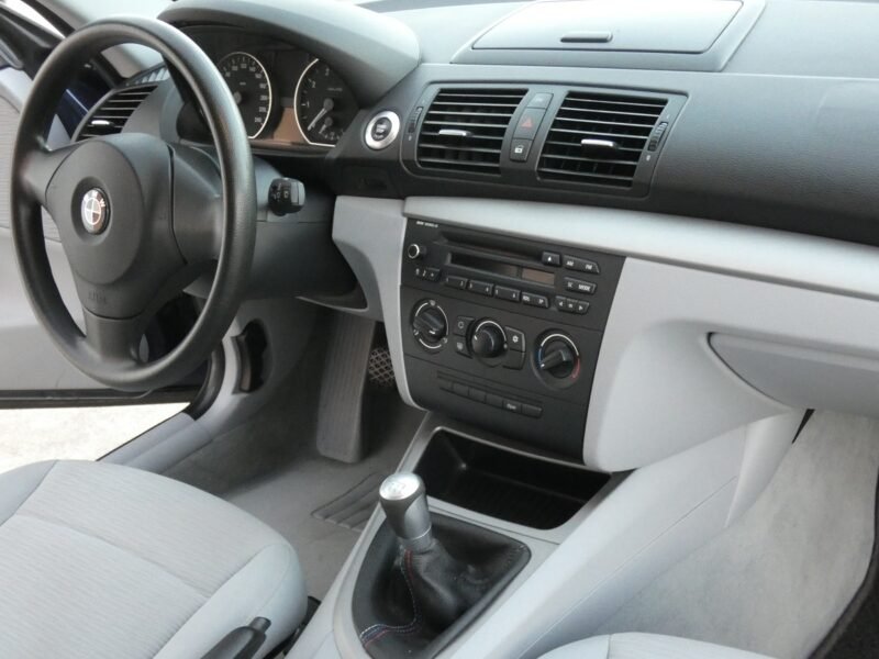 BMW SERIE 1 116i