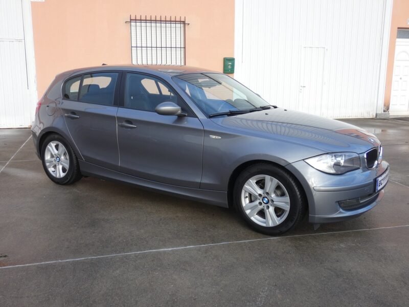 BMW SERIE 1 118d