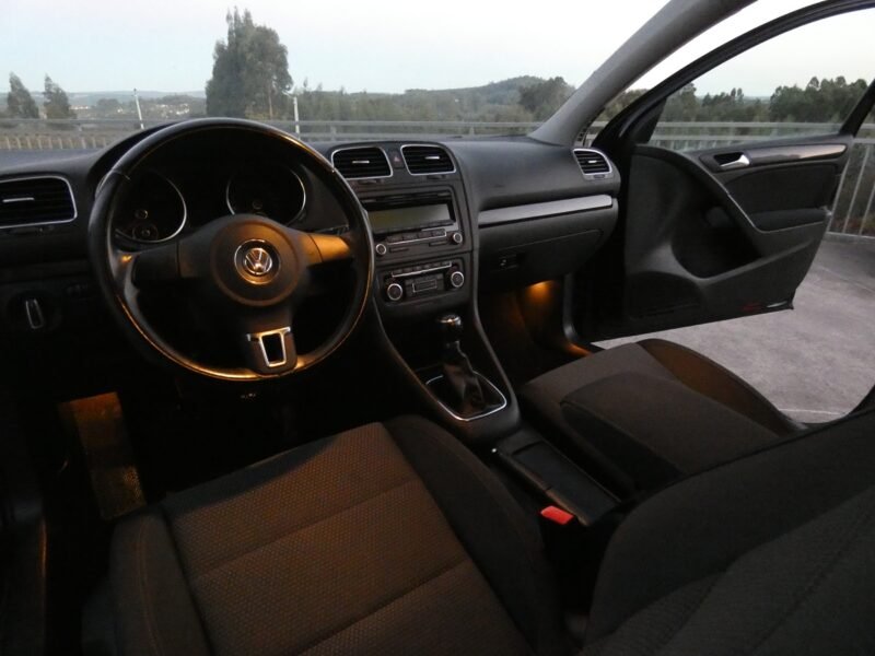 VOLKSWAGEN Golf 2.0 TDI