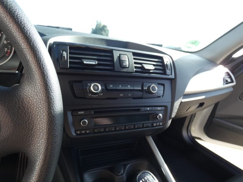 BMW SERIE 1 114i 1.6 Turbo