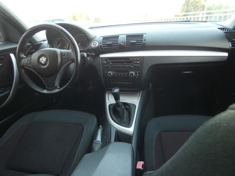 BMW SERIE 1 118d 5p. Sport