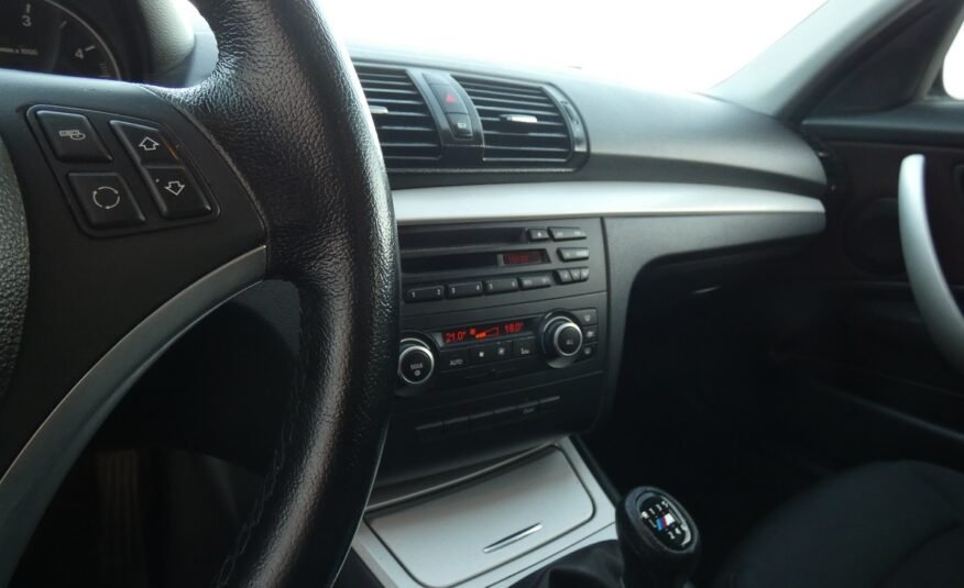 BMW SERIE 1 118d 5p. Sport