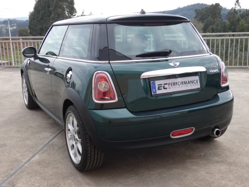 MINI Cooper 1.6 R56