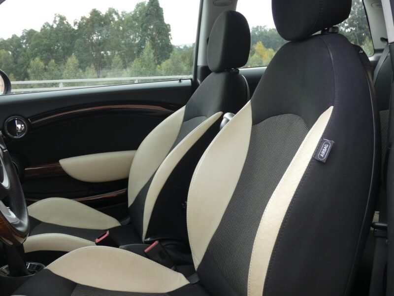 MINI Cooper 1.6 R56