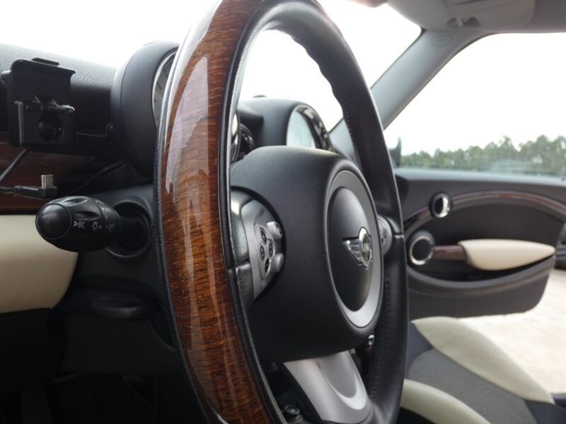 MINI Cooper 1.6 R56