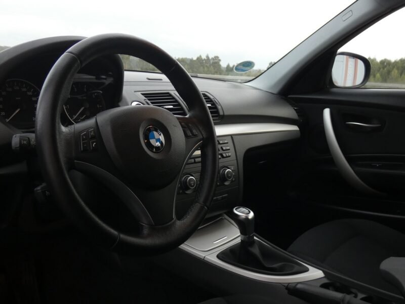 BMW SERIE 1 116i
