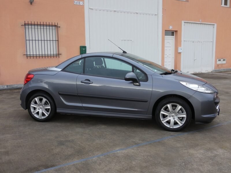 PEUGEOT 207 Cabrio