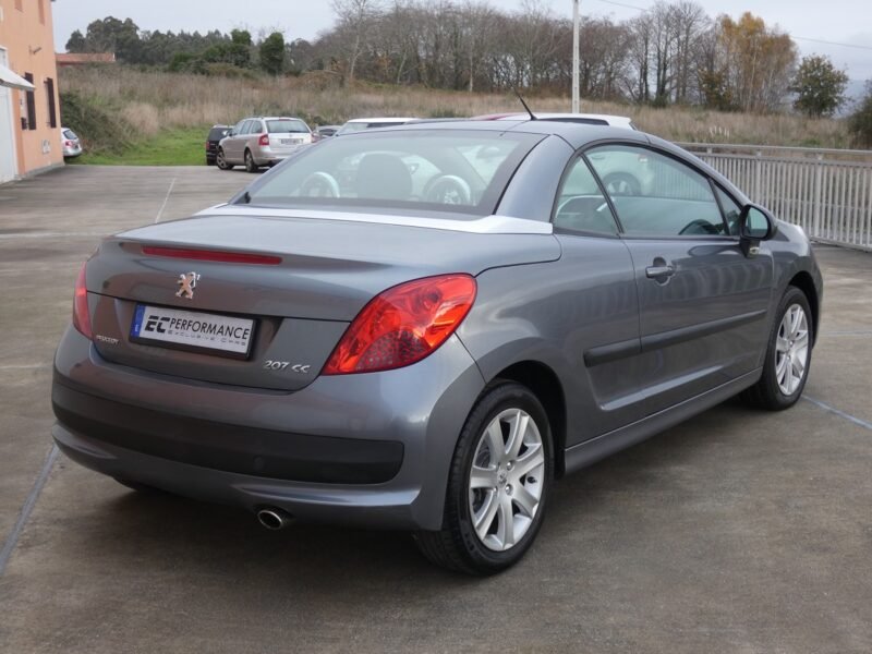 PEUGEOT 207 Cabrio