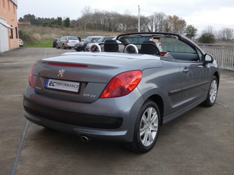 PEUGEOT 207 Cabrio