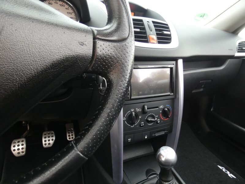 PEUGEOT 207 Cabrio