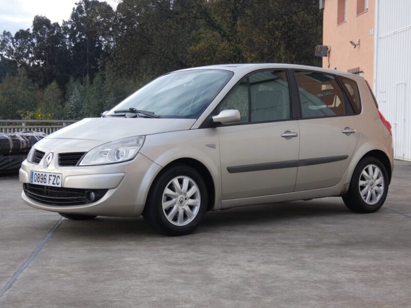 RENAULT Scenic 1.9DCI