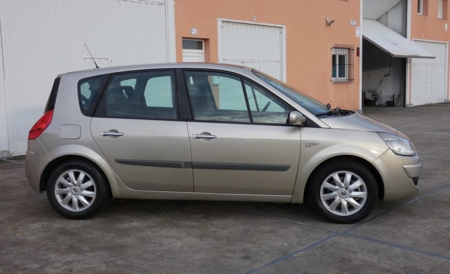 RENAULT Scenic 1.9DCI