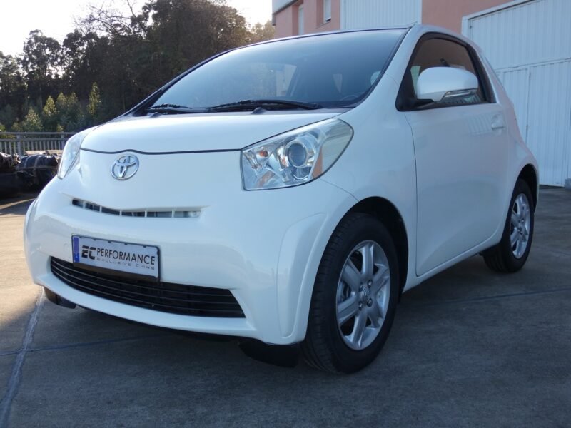 TOYOTA IQ 1.0