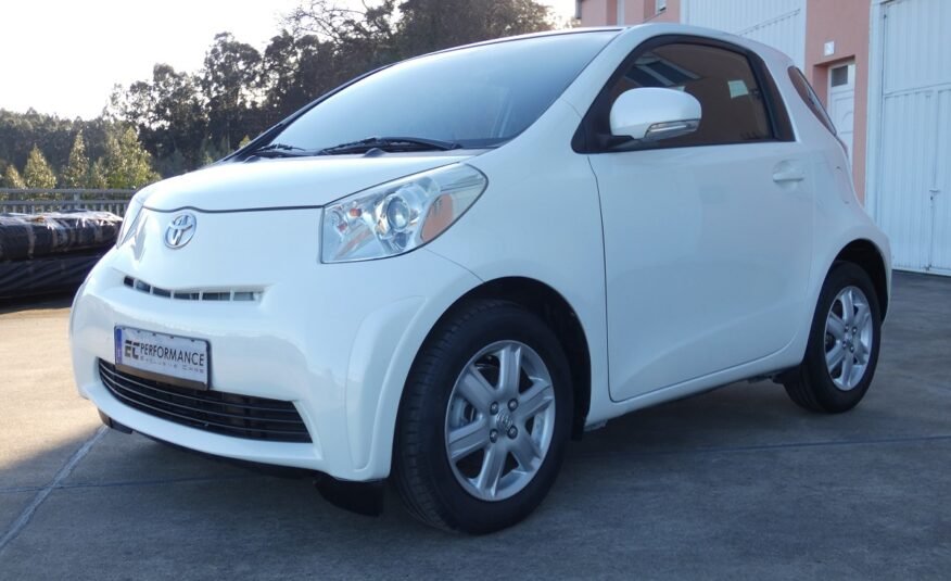 TOYOTA IQ 1.0