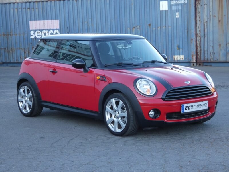 MINI Cooper 1.6 R56