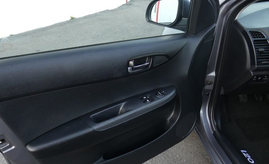 HYUNDAI i20 1.2 Comfort