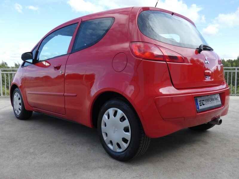 MITSUBISHI Colt 1.1 Inform
