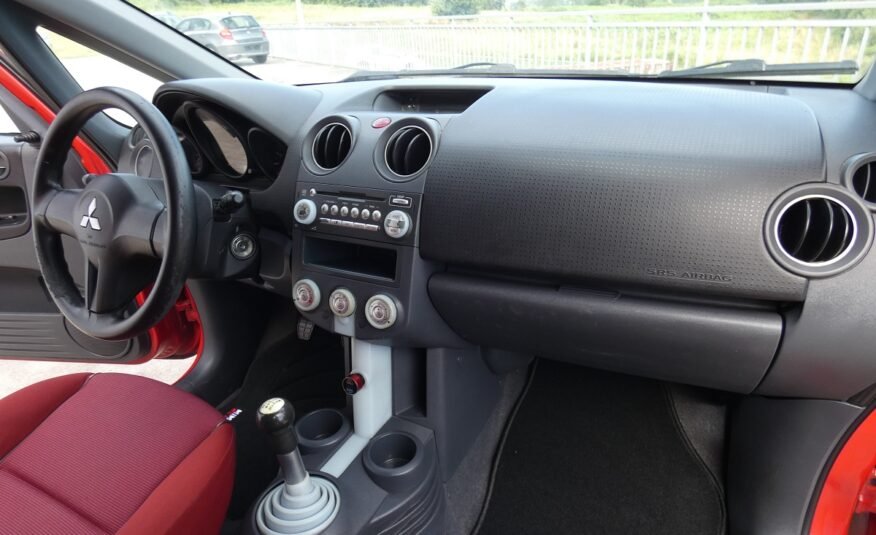 MITSUBISHI Colt 1.1 Inform