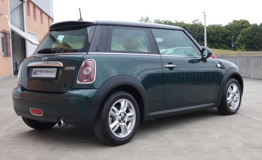 MINI Mini Cooper 1.6