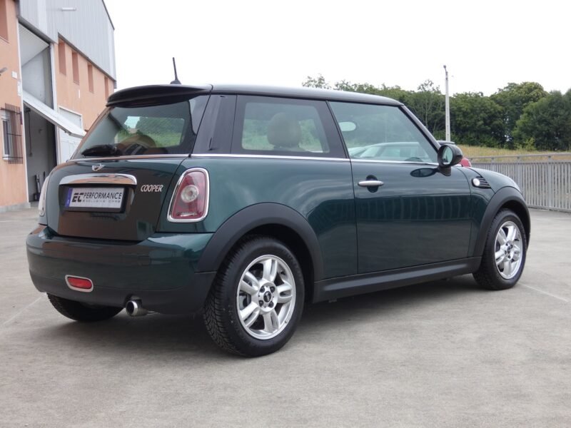 MINI Mini Cooper 1.6