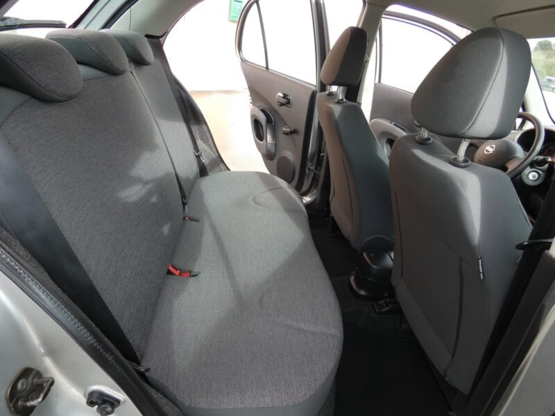 NISSAN Micra 1.2 Visia