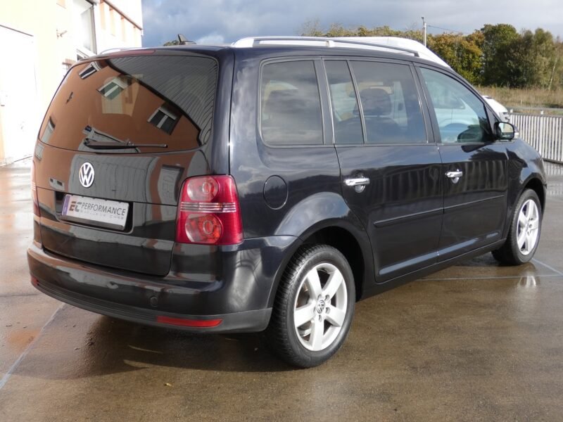 VOLKSWAGEN Touran 2.0 TDI