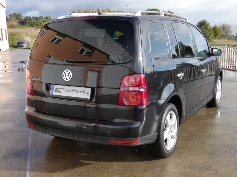 VOLKSWAGEN Touran 2.0 TDI