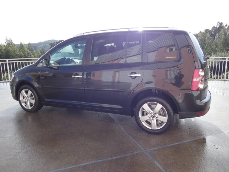 VOLKSWAGEN Touran 2.0 TDI