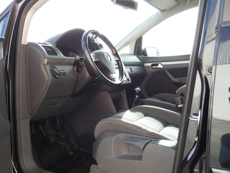 VOLKSWAGEN Touran 2.0 TDI