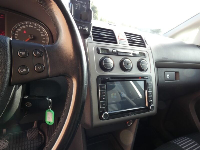 VOLKSWAGEN Touran 2.0 TDI