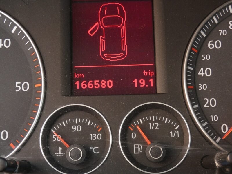 VOLKSWAGEN Touran 2.0 TDI